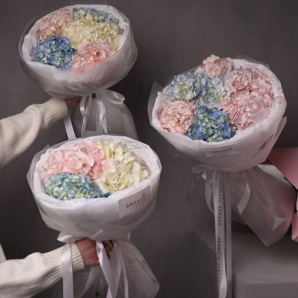 Букет Сад гортензий (в 3-х размерах) Букет Сад гортензий (в 3-х размерах)